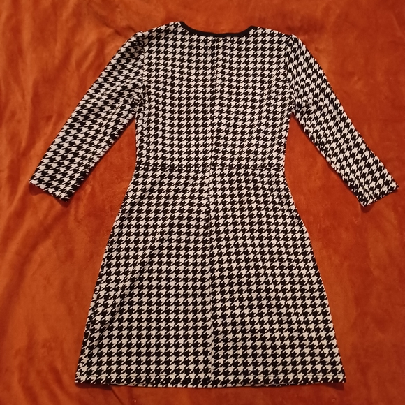 SHEIN Houndstooth Dress • XS - Picture 2 of 9